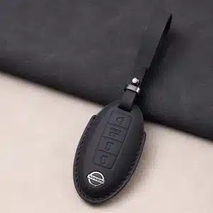 Nissan Schlüsselanhänger Leder​